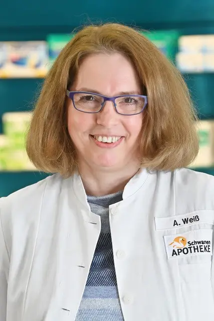 Anja Weiß, Apothekerin