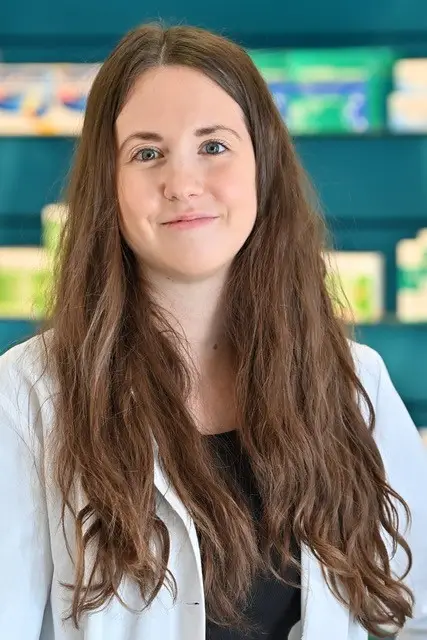 Enikö Imre, Apothekerin